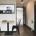 Schlafwerk Stuttgart-nord -self-check In - Keine Rezeption-lowbudget-cashless 3*