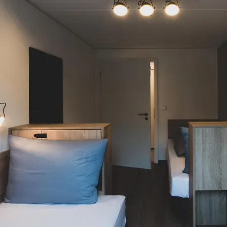 Apartahotel Schlafwerk Stuttgart-nord Volldigitales Hotel-self-check In - Keine Rezeption-lowbudget-cashless Korntal-Münchingen