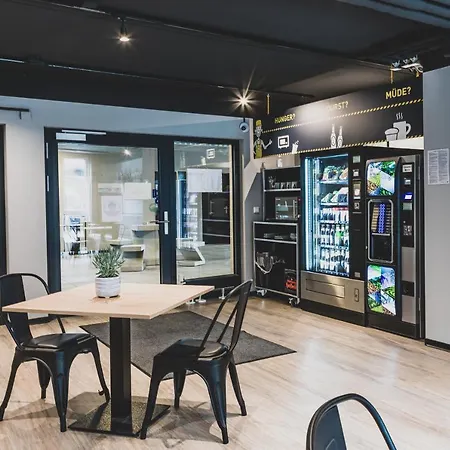 Apartahotel Schlafwerk Stuttgart-nord Volldigitales Hotel-self-check In - Keine Rezeption-lowbudget-cashless